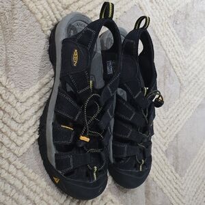 Keen Men's Black and Yellow Outdoor Sandals